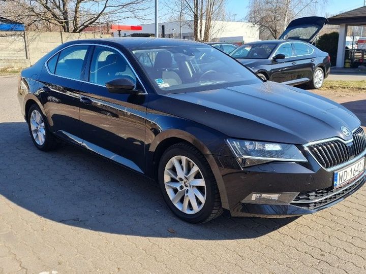 SKODA SUPERB 2017 tmbce9np3h7529454