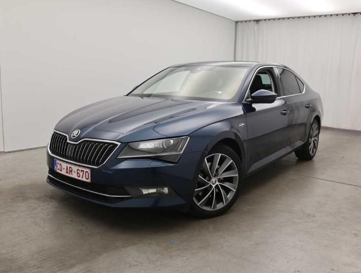 SKODA SUPERB 2017 tmbcj9np1h7558009