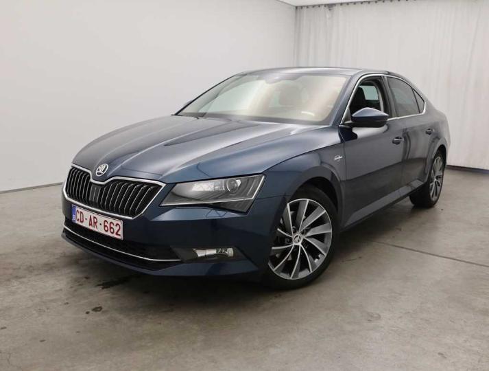 SKODA SUPERB 2017 tmbcj9np6h7557468