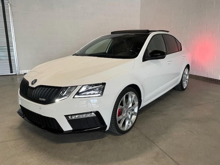 SKODA OCTAVIA 2017 tmbck7ne4j0067710