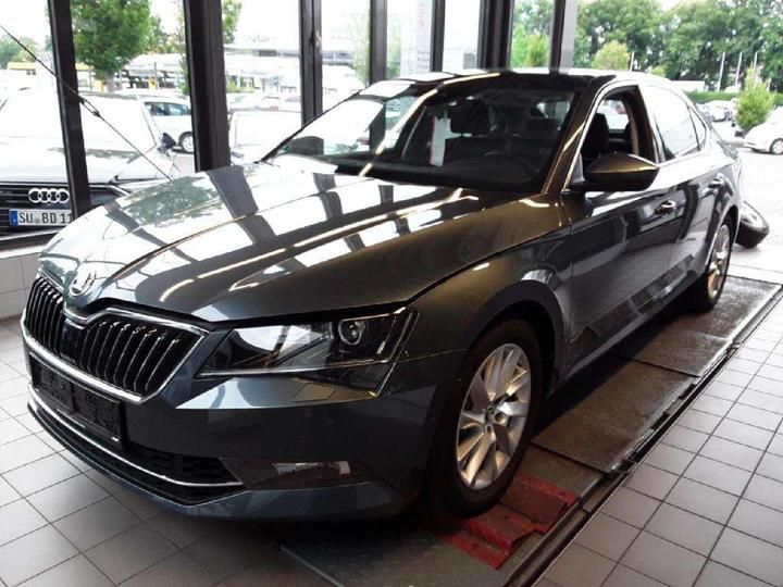 SKODA SUPERB 2019 tmbcp7np2k7076787