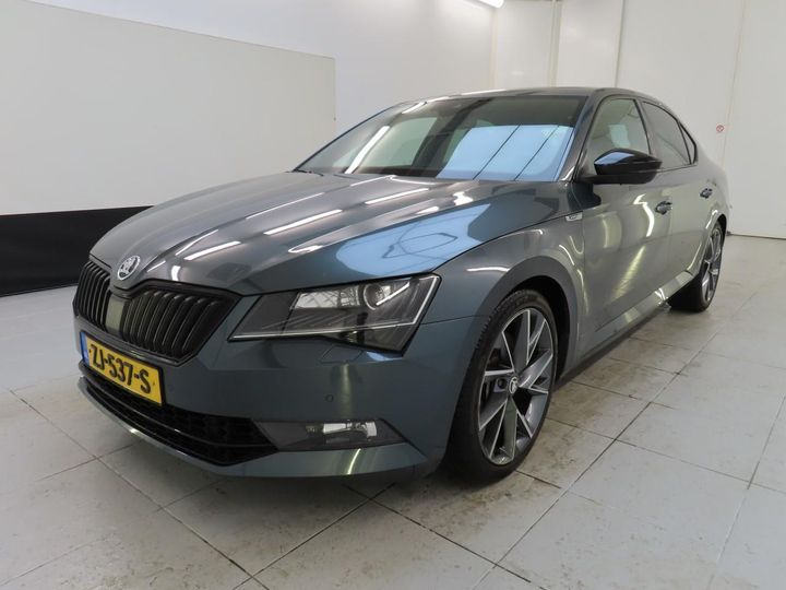 SKODA SUPERB 2019 tmbcp9np4k7071991