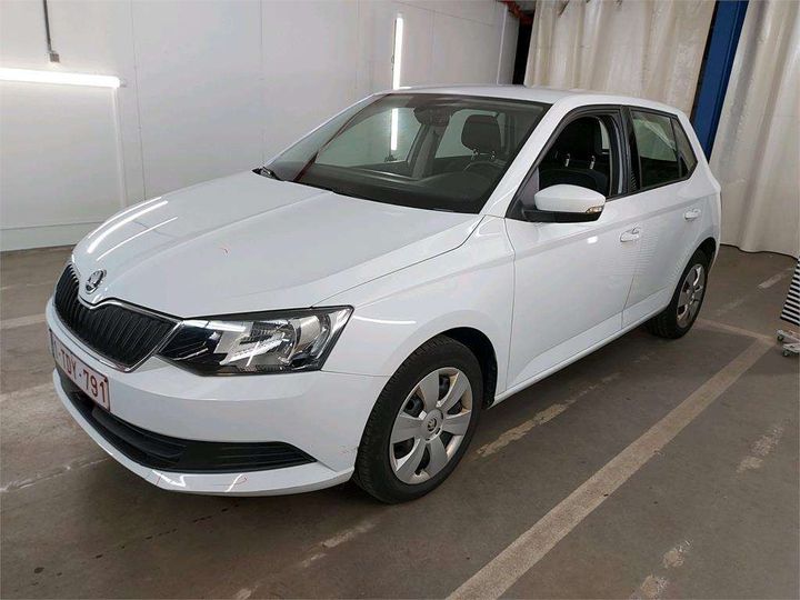 SKODA FABIA 2017 tmbea6nj2jz049317