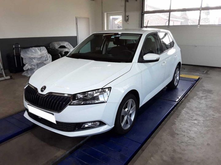 SKODA FABIA 2020 tmbea6nj3lz043447