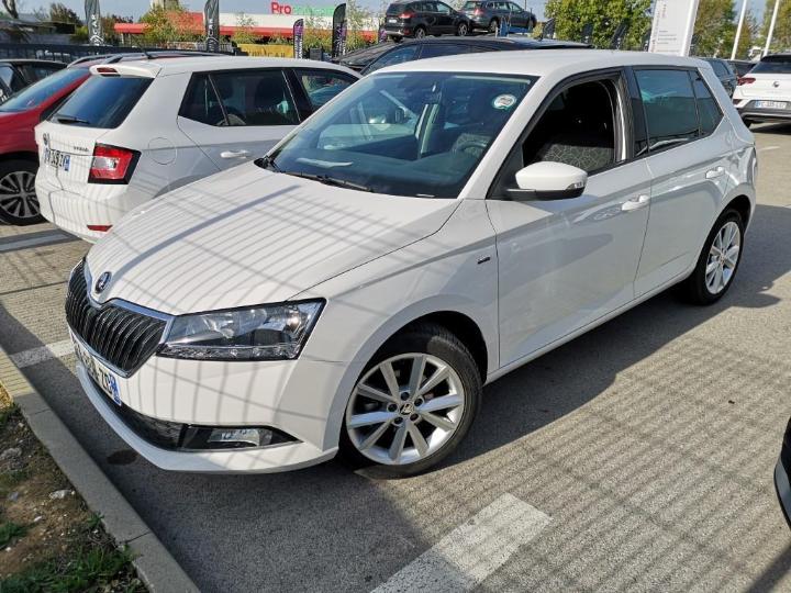 SKODA FABIA 2018 tmbeb6nj7kz014786