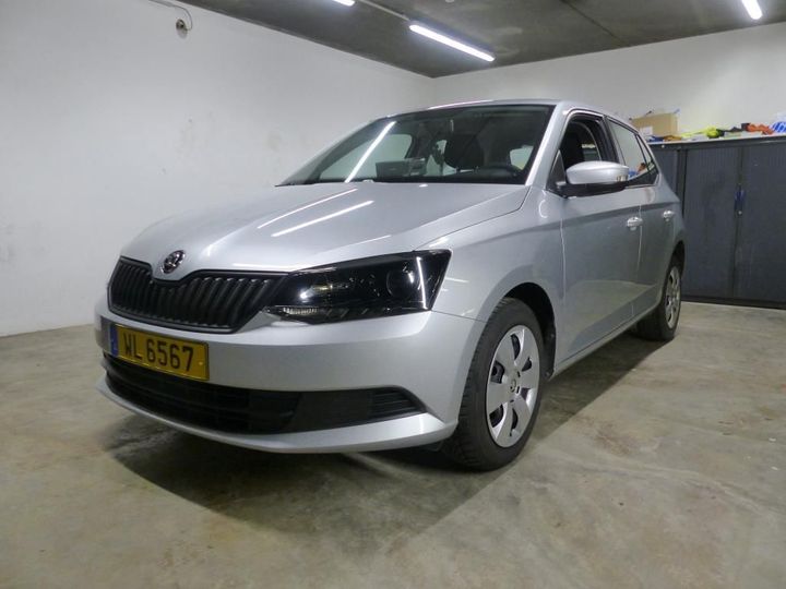 SKODA FABIA 2017 tmbeb6nj8jz064174