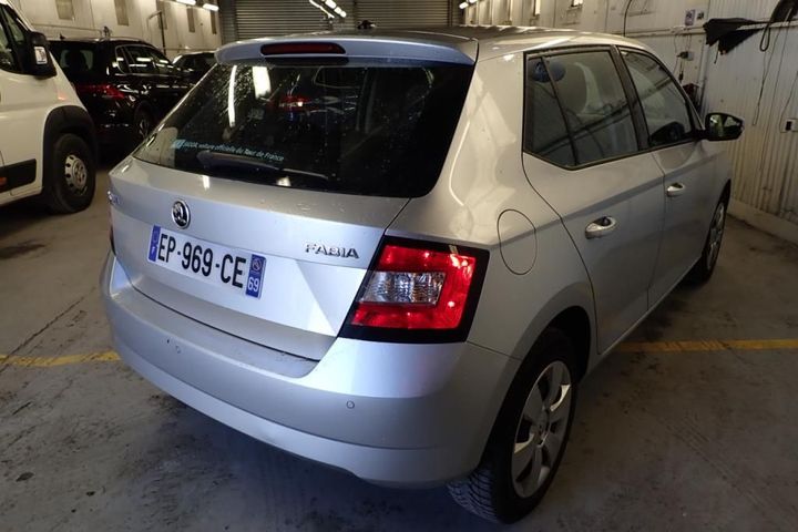 SKODA FABIA 2017 tmbee6nj5jz007180