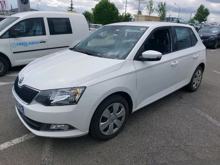 SKODA FABIA 2017 tmbej6nj4hz119653