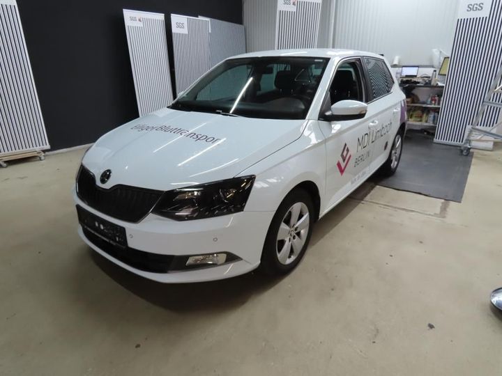 SKODA FABIA 2017 tmbej6nj6jz063379