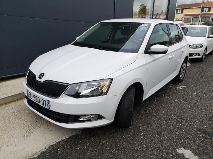 SKODA FABIA 2017 tmbej6nj8hz110583