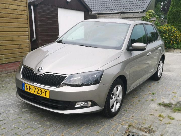 SKODA FABIA 2017 tmbem6nj0hz065873