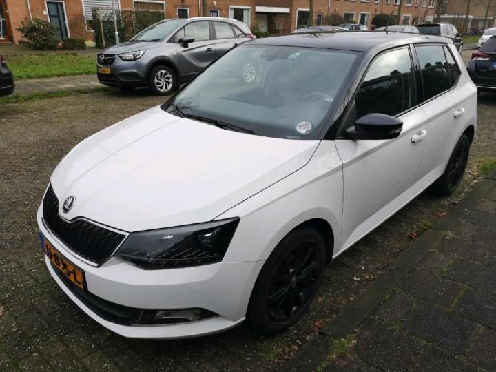 SKODA FABIA 2017 tmbem6njxgz089080