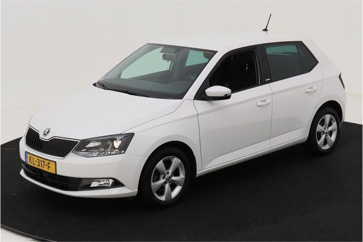 SKODA FABIA 2017 tmbem6njxhz056663