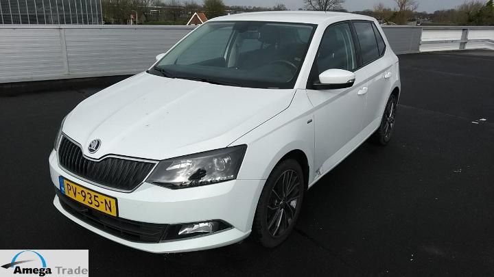 SKODA FABIA 2017 tmbep6nj4jz056414