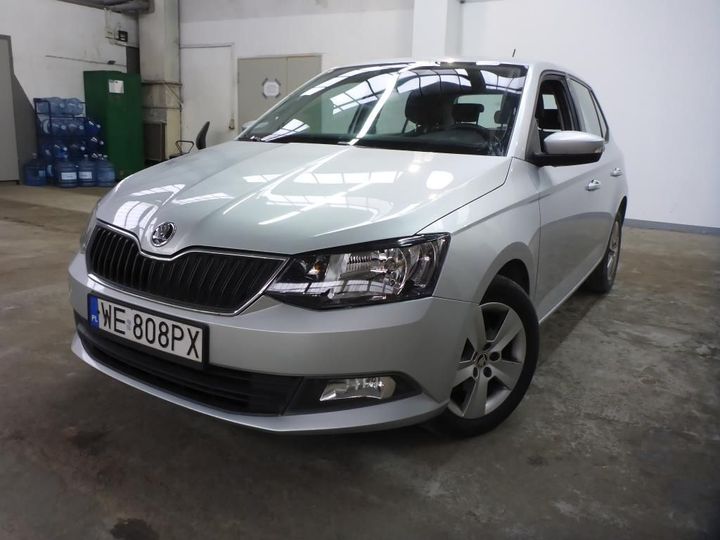 SKODA FABIA 2017 tmbep6nj9jz021660