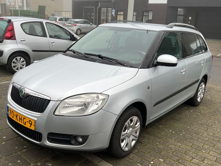 SKODA FABIA 2009 tmbgc25j3a3105022