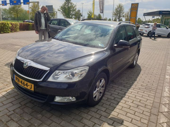 SKODA OCTAVIA 2012 tmbhk61z1d8011383