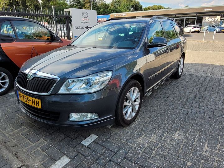 SKODA OCTAVIA 2011 tmbhk61z6b2064970