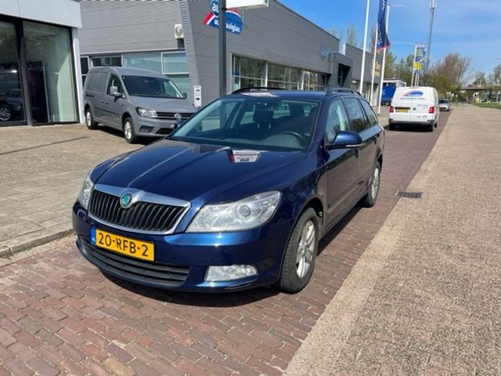 SKODA OCTAVIA 2011 tmbhm61z2b8037501