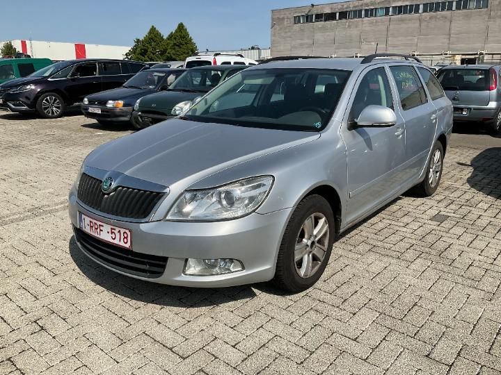 SKODA OCTAVIA 2011 tmbht21z0c2024827