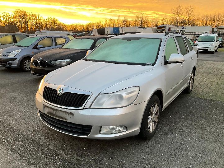 SKODA OCTAVIA 2012 tmbht21zxc2105446