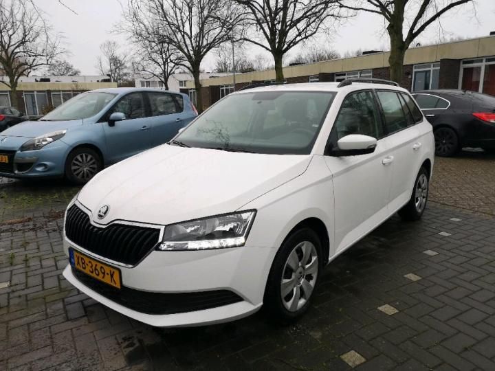 SKODA FABIA 2018 tmbjb6nj0kz038765