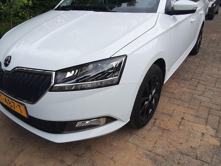 SKODA FABIA 2019 tmbjb6nj2kz105558