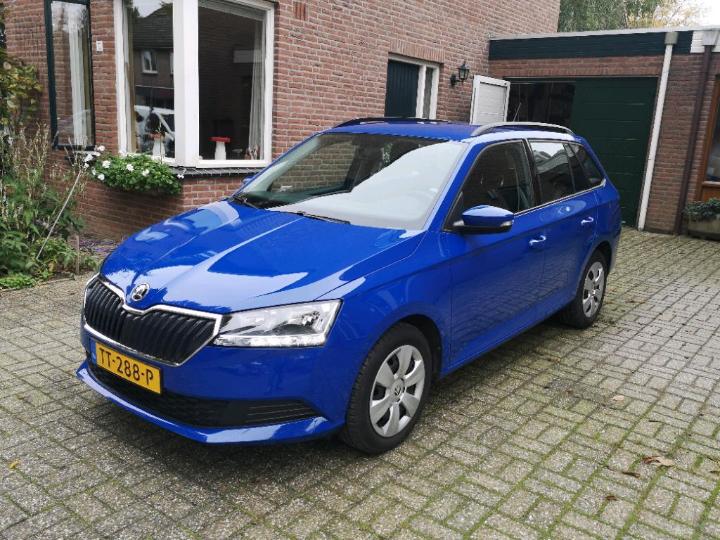 SKODA FABIA 2018 tmbjb6nj4kz034119