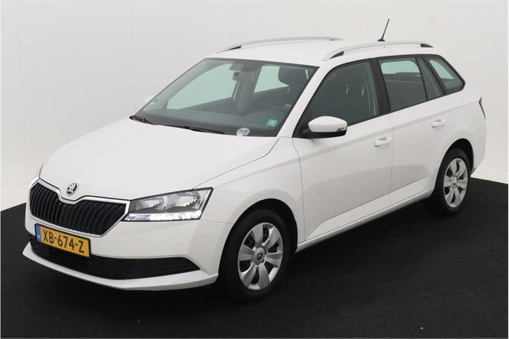 SKODA FABIA 2018 tmbjb6nj9kz049036