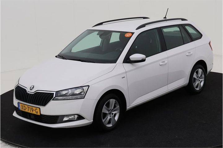 SKODA FABIA 2018 tmbjb6nj9kz059615