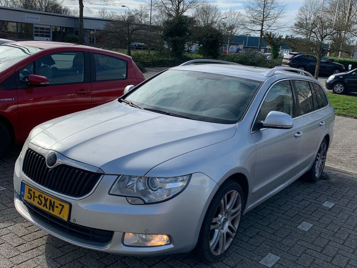 SKODA SUPERB 2012 tmbjb73t3c9010695