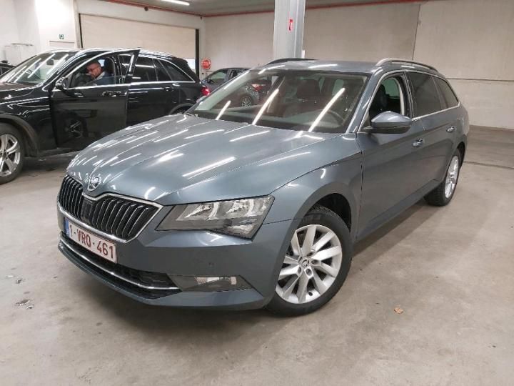 SKODA SUPERB 2019 tmbjb7np1j7611127