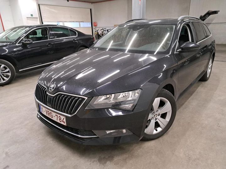 SKODA SUPERB 2019 tmbjb7np7j7561222