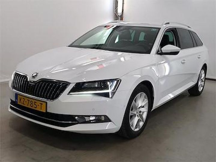 SKODA SUPERB 2017 tmbjb9np9h7513534