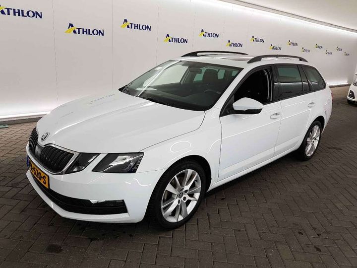 SKODA OCTAVIA 2017 tmbjc9ne0j0112223