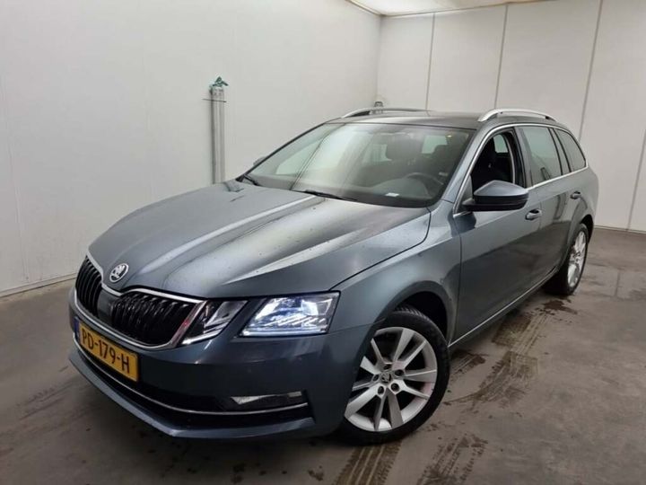 SKODA OCTAVIA 2017 tmbjc9ne3j0077824