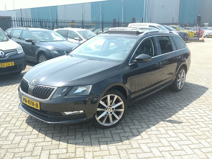 SKODA OCTAVIA 2017 tmbjc9ne5j0058921