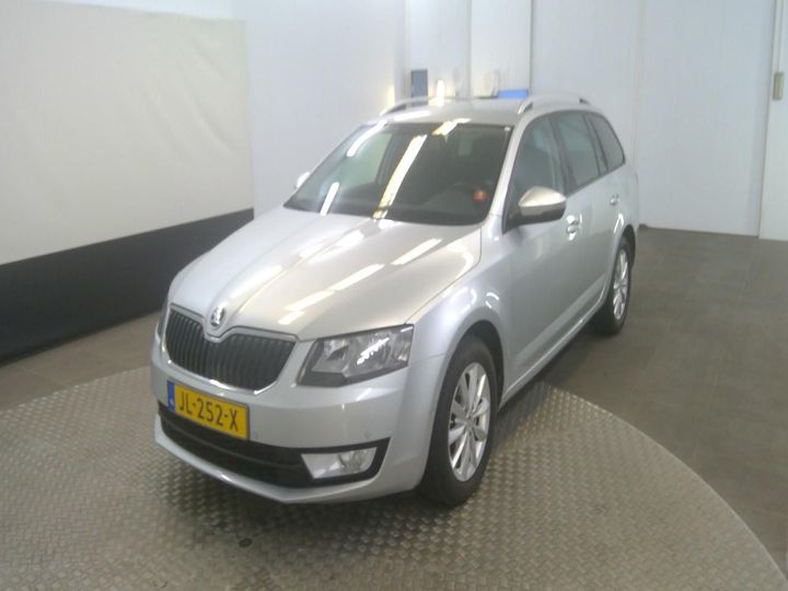 SKODA OCTAVIA 2016 tmbjc9ne6g0229667