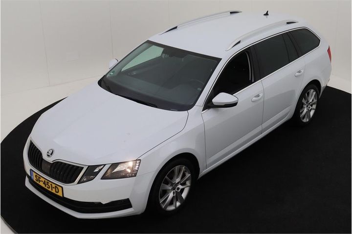 SKODA OCTAVIA 2018 tmbjc9ne6j0241924