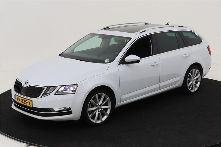 SKODA OCTAVIA 2017 tmbjc9ne7j0020946