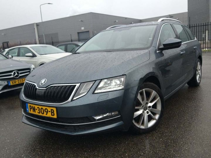 SKODA OCTAVIA 2017 tmbjc9ne8j0112440