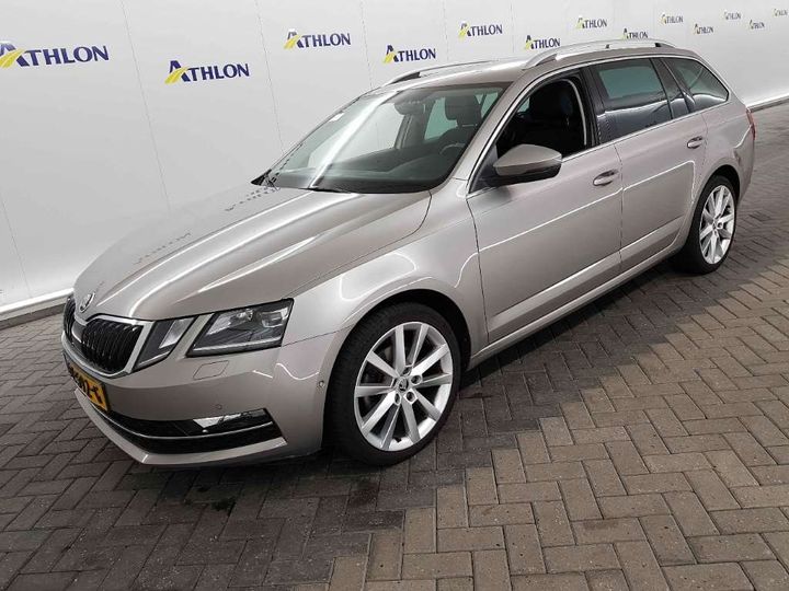 SKODA OCTAVIA 2017 tmbjc9ne8j0165588