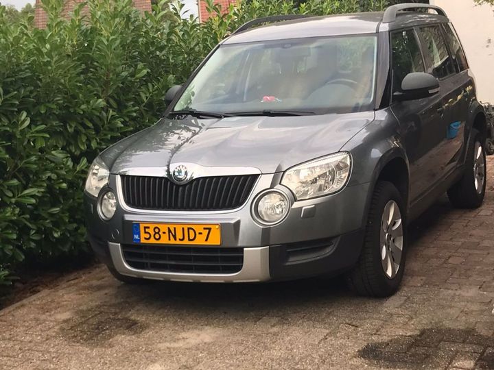 SKODA YETI 2010 tmbjf65l1b6016734