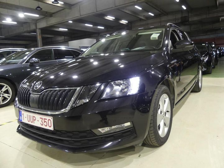 SKODA OCTAVIA 2018 tmbjf7ne5j0355344