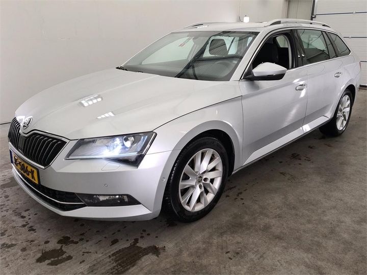 SKODA SUPERB 2016 tmbjf9np8g7058482