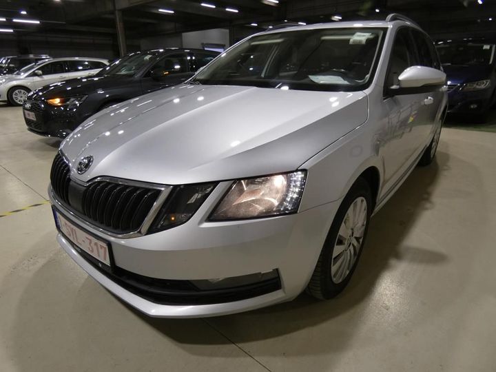 SKODA OCTAVIA 2017 tmbjg7ne0j0053554