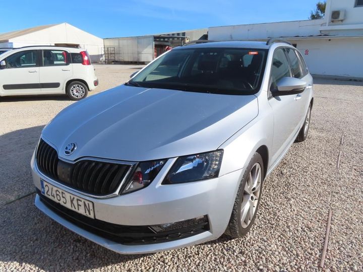 SKODA OCTAVIA 2017 tmbjg7ne0j0100288