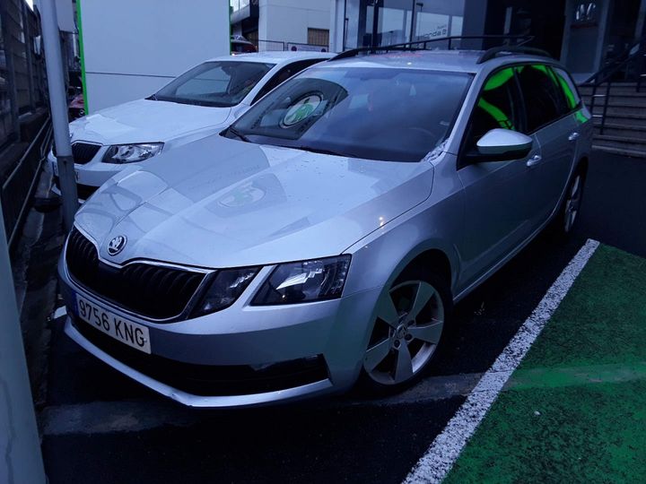 SKODA OCTAVIA 2018 tmbjg7ne0j0245136