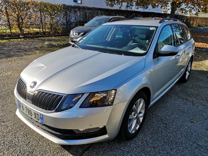 SKODA OCTAVIA 2018 tmbjg7ne0k0047044