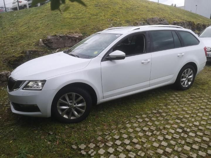 SKODA OCTAVIA 2018 tmbjg7ne0k0052079